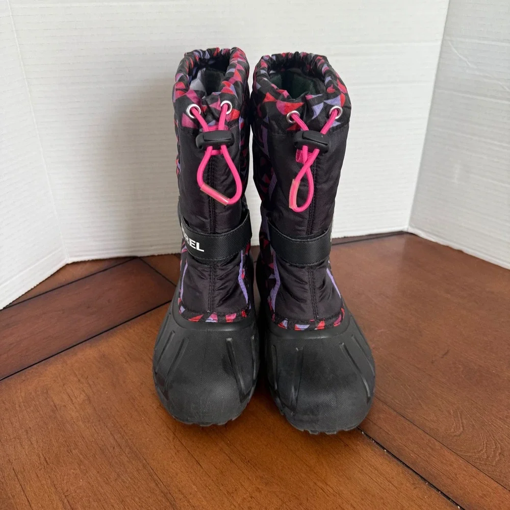 Sorel Pink Purple Geometric Flurry Pattern Winter Snow Boots Girls Size 2